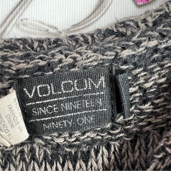 Volcom sweater knit crochet heathered grey black Charcoal Women's Sweater - Picture 5 of 8